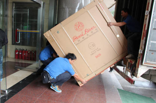 洮北钢琴贵重工艺品无忧运